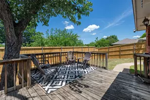 304 W Windsor Dr, Denton, TX 76207 - Photo 22