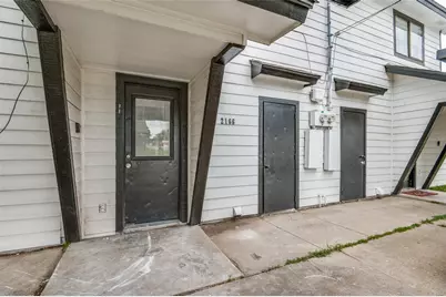 2166 E Arkansas Lane, Arlington, TX 76014 - Photo 4