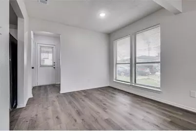 2166 E Arkansas Lane, Arlington, TX 76014 - Photo 12