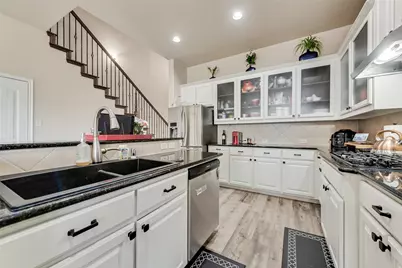 5002 Crawfish Lane, Garland, TX 75043 - Photo 10