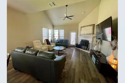 5002 Crawfish Lane, Garland, TX 75043 - Photo 4