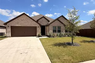 1332 Honey Crk Dr, DeSoto, TX 75115 - Photo 1