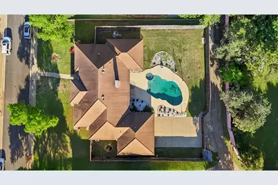 906 Greenbriar Lane, Duncanville, TX 75137 - Photo 2