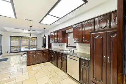 906 Greenbriar Lane, Duncanville, TX 75137 - Photo 16