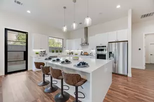 1802 Pueblo St, Dallas, TX 75212 - Photo 2