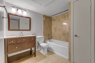 4837 Cedar Springs Rd, Dallas, TX 75219 - Photo 16