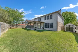 13637 Cherokee Ranch Rd, Fort Worth, TX 76262 - Photo 34