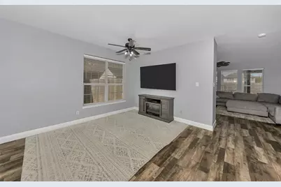 13637 Cherokee Ranch Road, Fort Worth, TX 76262 - Photo 4