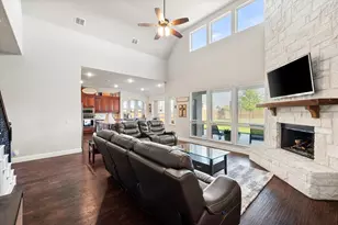 725 Staghorn St, Midlothian, TX 76065 - Photo 10