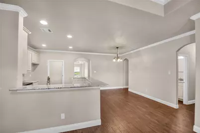 1916 Town Creek Circle, Weatherford, TX 76086 - Photo 6