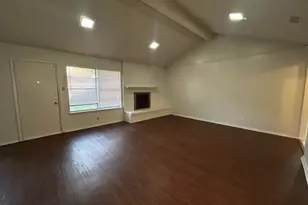 2716 Sibley Dr, Arlington, TX 76015 - Photo 4