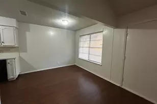 2716 Sibley Dr, Arlington, TX 76015 - Photo 6