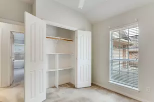 1014 Teresa Ct, Granbury, TX 76048 - Photo 16