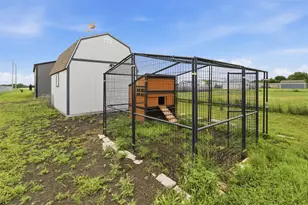 9013 Co Rd 1143, Leonard, TX 75452 - Photo 32