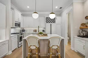 1723 Mary St, Dallas, TX 75206 - Photo 2