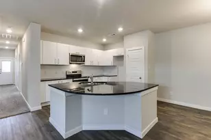 649 Blackland dr, Venus, TX 76084 - Photo 6