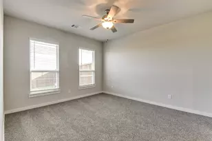 649 Blackland dr, Venus, TX 76084 - Photo 12