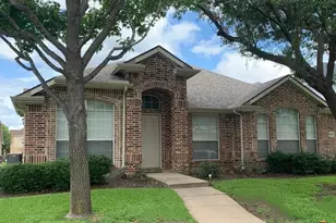 7908 Thorneywood Rd, Plano, TX 75024 - Photo 2