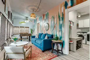 1002 W Pearl St, Granbury, TX 76048 - Photo 24