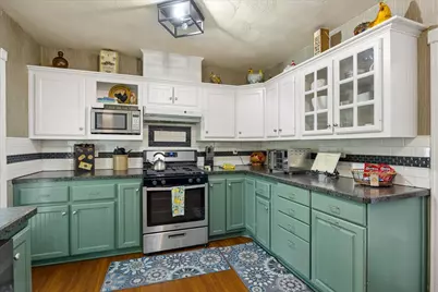 1002 W Pearl Street, Granbury, TX 76048 - Photo 12