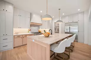 8716 Fawn Dr, Dallas, TX 75238 - Photo 16