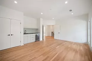 8716 Fawn Dr, Dallas, TX 75238 - Photo 32