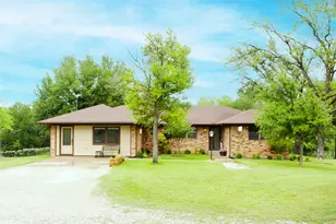 173 County Rd 3112, Clifton, TX 76634 - Photo 16