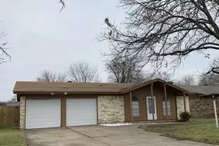 6909 Mary Hill Rd, Forest Hill, TX 76140 - Photo 2