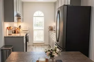 1522 Deepwood Dr, Garland, TX 75040 - Photo 6