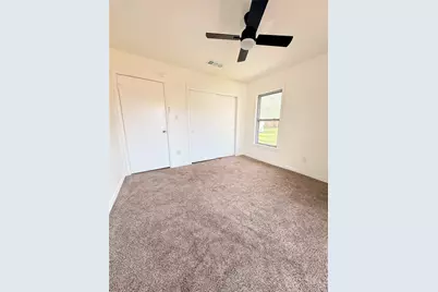 5713 Highland Avenue, Haltom City, TX 76117 - Photo 12
