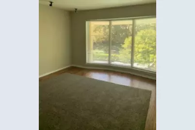 3016 Mahanna Springs #D, Dallas, TX 75235 - Photo 2