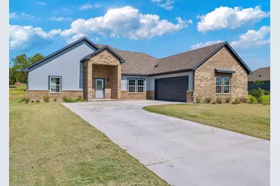 1013 Don Eve Court, Azle, TX 76020 - Photo 1