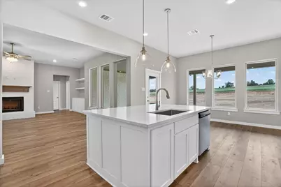504 Clifton Court, Springtown, TX 76082 - Photo 14