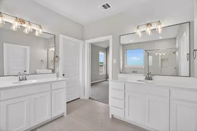 504 Clifton Court, Springtown, TX 76082 - Photo 32