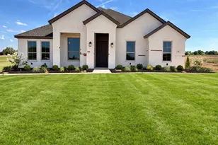 504 Clifton Ct, Springtown, TX 76082 - Photo 1