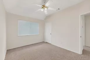 8707 Wellington Rd, Irving, TX 75063 - Photo 20