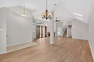 8707 Wellington Rd, Irving, TX 75063 - Photo 6