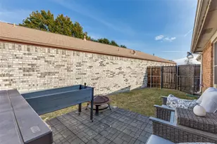 218 Streamside Dr, DeSoto, TX 75115 - Photo 18