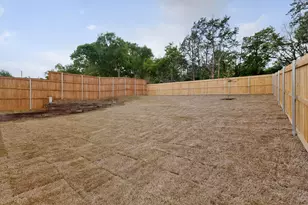 5803 Plum Dale Rd, Dallas, TX 75241 - Photo 24