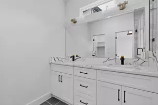 5803 Plum Dale Rd, Dallas, TX 75241 - Photo 14