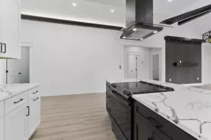 5803 Plum Dale Rd, Dallas, TX 75241 - Photo 8