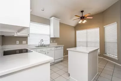 2453 Cimmaron Drive, Plano, TX 75025 - Photo 6