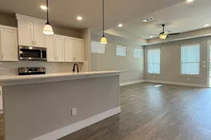 644 The Cottages Dr, Godley, TX 76044 - Photo 10
