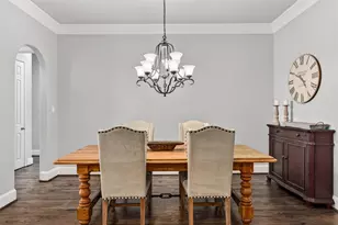 813 Moss Cliff Cir, McKinney, TX 75071 - Photo 10