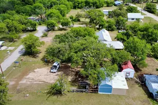 112 E Hoard St, Hamilton, TX 76531 - Photo 24