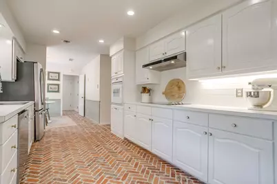 3917 Marys Creek Drive, Benbrook, TX 76116 - Photo 8