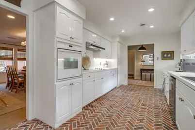 3917 Marys Creek Drive, Benbrook, TX 76116 - Photo 12