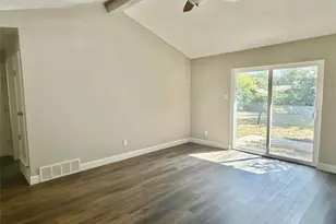 724 Windsor Dr, Everman, TX 76140 - Photo 2