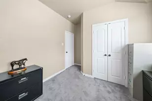 404 Brookhollow Ln, Saginaw, TX 76131 - Photo 18