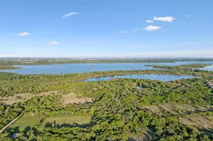 1402 Lakeview Blvd, Denton, TX 76208 - Photo 40